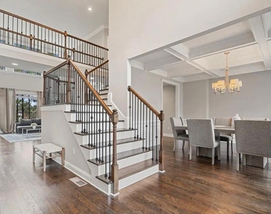 4402 Income Circle - Photo Thumbnail 25