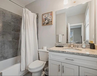 4402 Income Circle - Photo Thumbnail 37