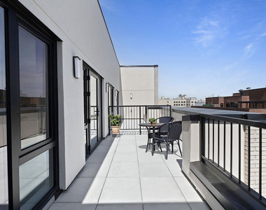 2605 Snyder Avenue - Photo Thumbnail 3