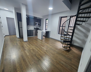 660 West 180th Street - Photo Thumbnail 1