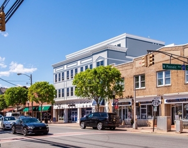 246 Main St - Photo Thumbnail 32