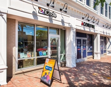 246 Main St - Photo Thumbnail 29