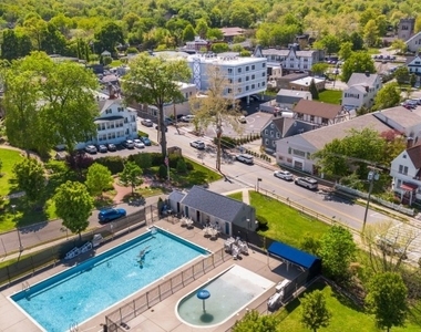 246 Main St - Photo Thumbnail 40