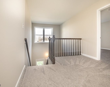 104 Arlene Ct - Photo Thumbnail 16