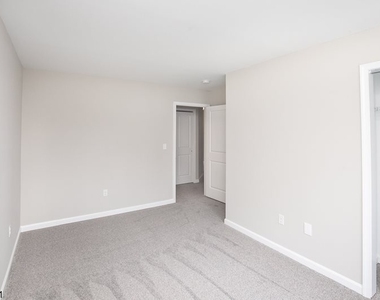 104 Arlene Ct - Photo Thumbnail 17