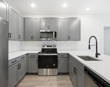 175 Morris St - Photo Thumbnail 4