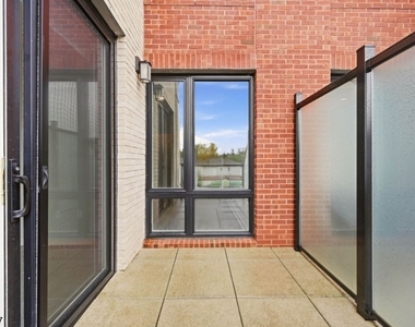 175 Morris St - Photo Thumbnail 14