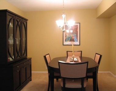 147 Castle Ridge Dr - Photo Thumbnail 4