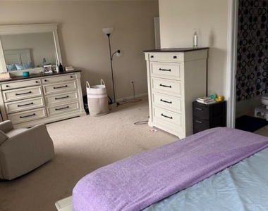 101 Summerhill Dr - Photo Thumbnail 7