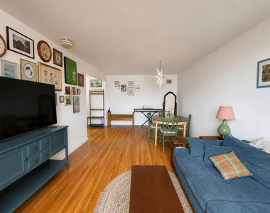 252 Clarkson Avenue - Photo Thumbnail 3