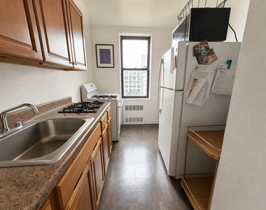 252 Clarkson Avenue - Photo Thumbnail 8