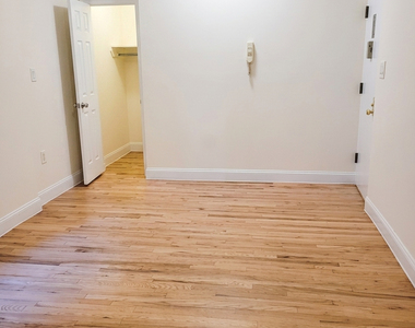  East 38th Street - Photo Thumbnail 2