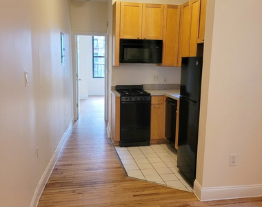  East 38th Street - Photo Thumbnail 4