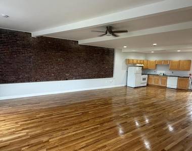 625 Cookman Avenue - Photo Thumbnail 2