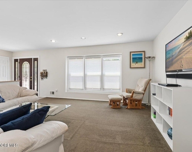 7 Cannan Court - Photo Thumbnail 6