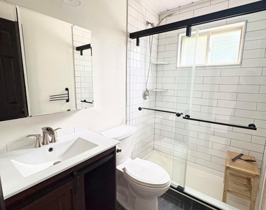 1641 Elm Avenue - Photo Thumbnail 23