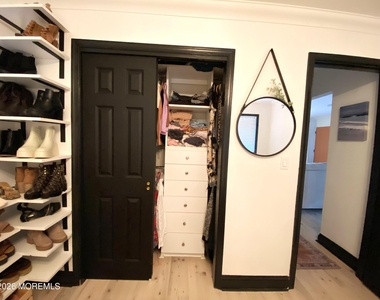 1641 Elm Avenue - Photo Thumbnail 8