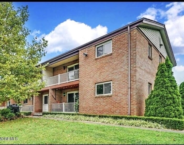 1641 Elm Avenue - Photo Thumbnail 14