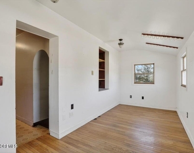 15 Hummingbird Way - Photo Thumbnail 33