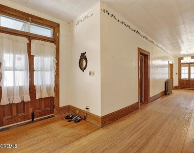 15 Hummingbird Way - Photo Thumbnail 13