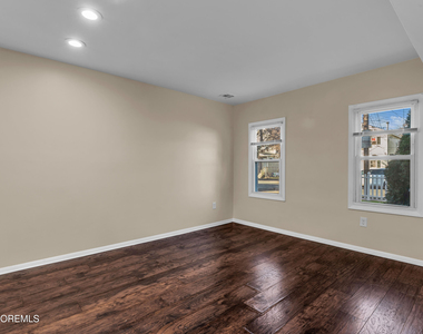 148 Dewitt Avenue - Photo Thumbnail 3