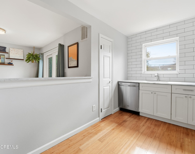 65 Cedar Avenue - Photo Thumbnail 8