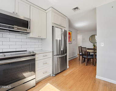 65 Cedar Avenue - Photo Thumbnail 6