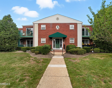 65 Cedar Avenue - Photo Thumbnail 20