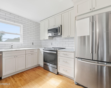65 Cedar Avenue - Photo Thumbnail 2