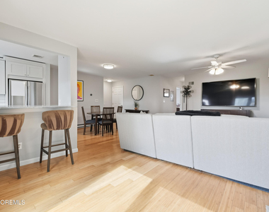 65 Cedar Avenue - Photo Thumbnail 11