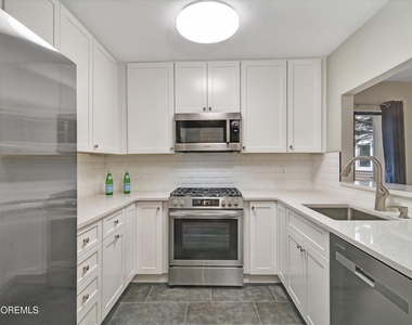 44 Marion Street - Photo Thumbnail 11