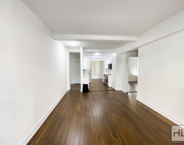 East 37 Street - Photo Thumbnail 3