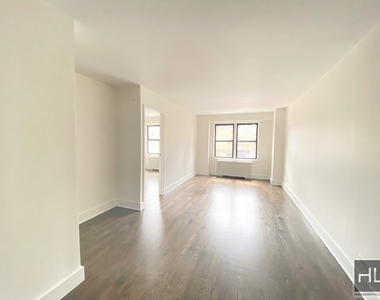 East 63 Street - Photo Thumbnail 2