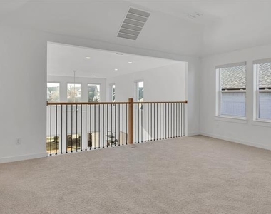 6029 Foxwheel Way - Photo Thumbnail 12