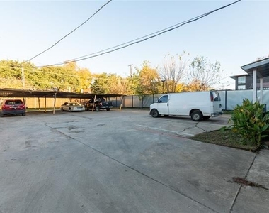 5921 Gaston Avenue - Photo Thumbnail 12