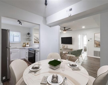 5921 Gaston Avenue - Photo Thumbnail 16