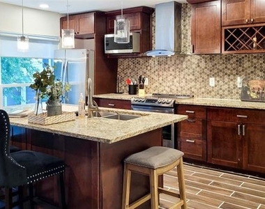5815 Phoenix Drive - Photo Thumbnail 1