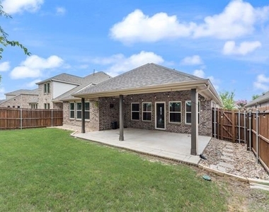 2819 Willow Lane - Photo Thumbnail 20