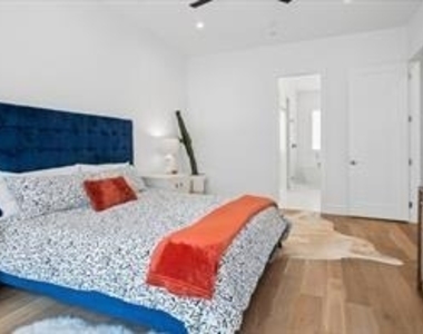 236 Melba Street - Photo Thumbnail 20