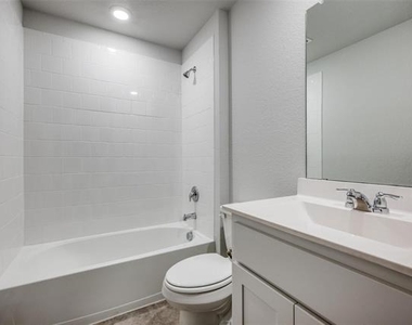 4100 Alberta Lane - Photo Thumbnail 17