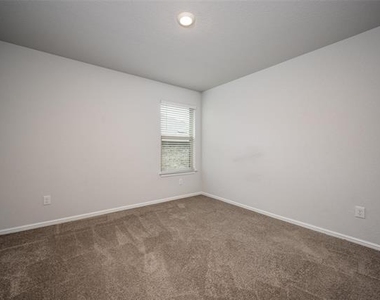4100 Alberta Lane - Photo Thumbnail 10