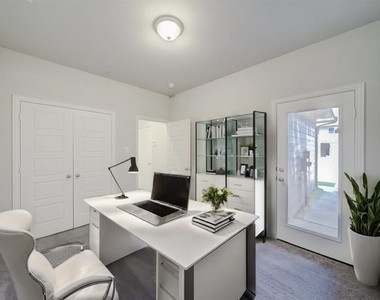 3112 Solana Circle - Photo Thumbnail 23
