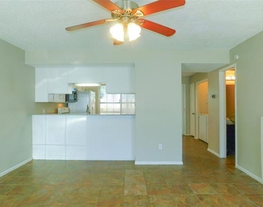 1137 Dallas Drive - Photo Thumbnail 5