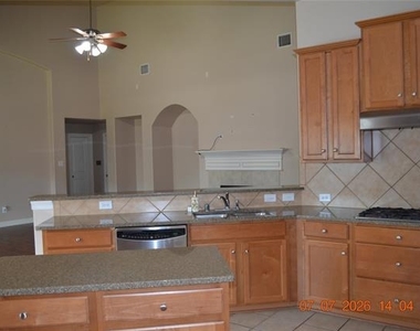 9638 Castlerock Trail - Photo Thumbnail 11