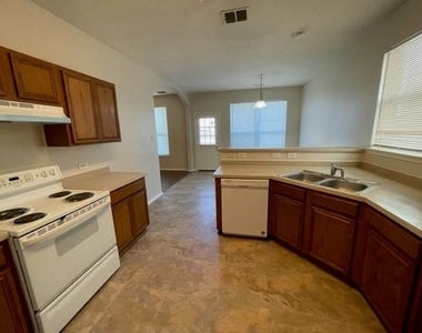 11725 Cottontail Drive - Photo Thumbnail 7