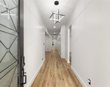 4917 Melodylane Street - Photo Thumbnail 1