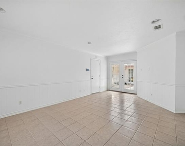 3107 Canyon Creek Drive - Photo Thumbnail 16