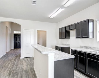 2038 Dyer Drive - Photo Thumbnail 3