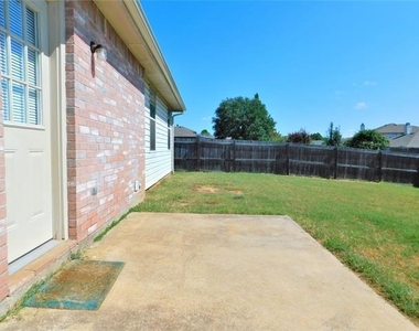 3230 Andalusian Drive - Photo Thumbnail 18