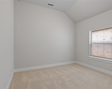 6205 Tahoe Winds Drive - Photo Thumbnail 25